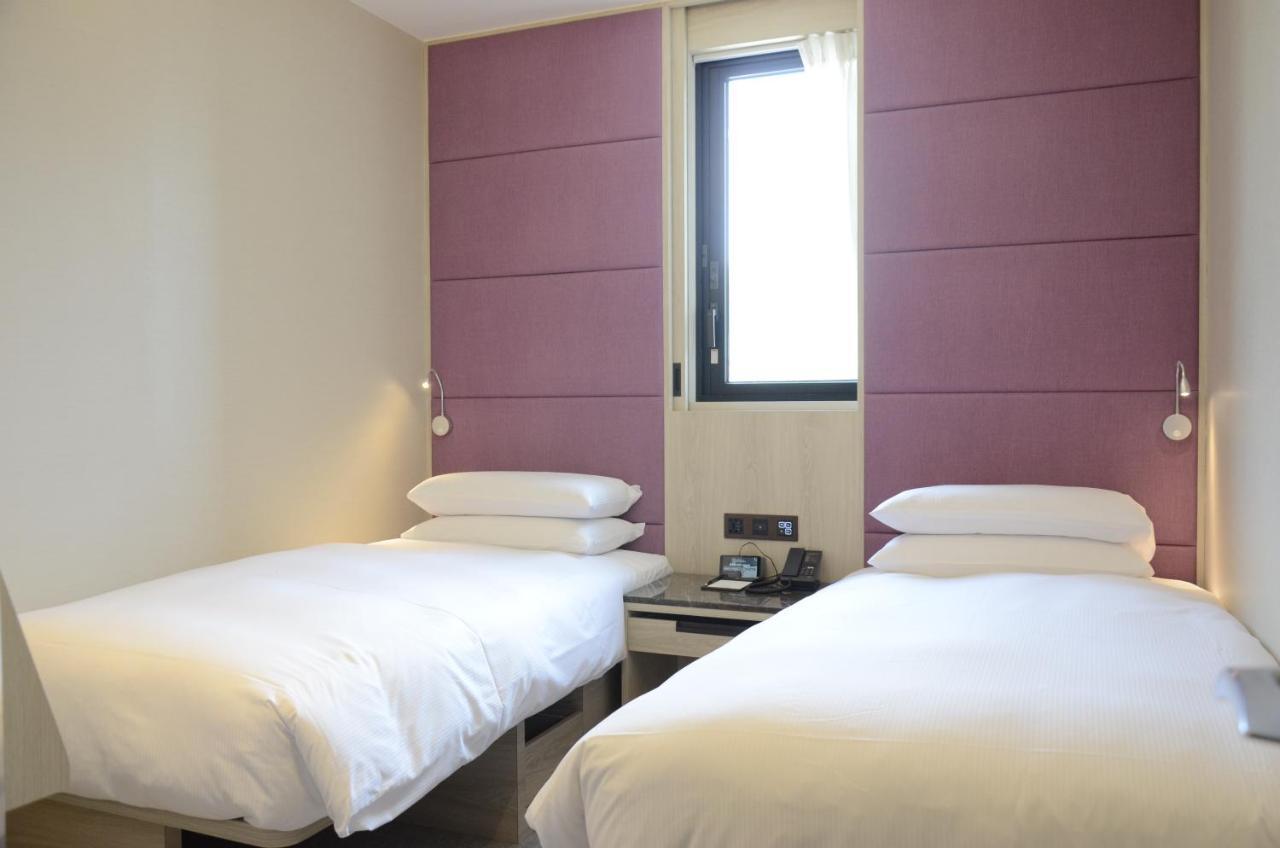 Royal Jade Boutique Hotel Taipei Exterior photo